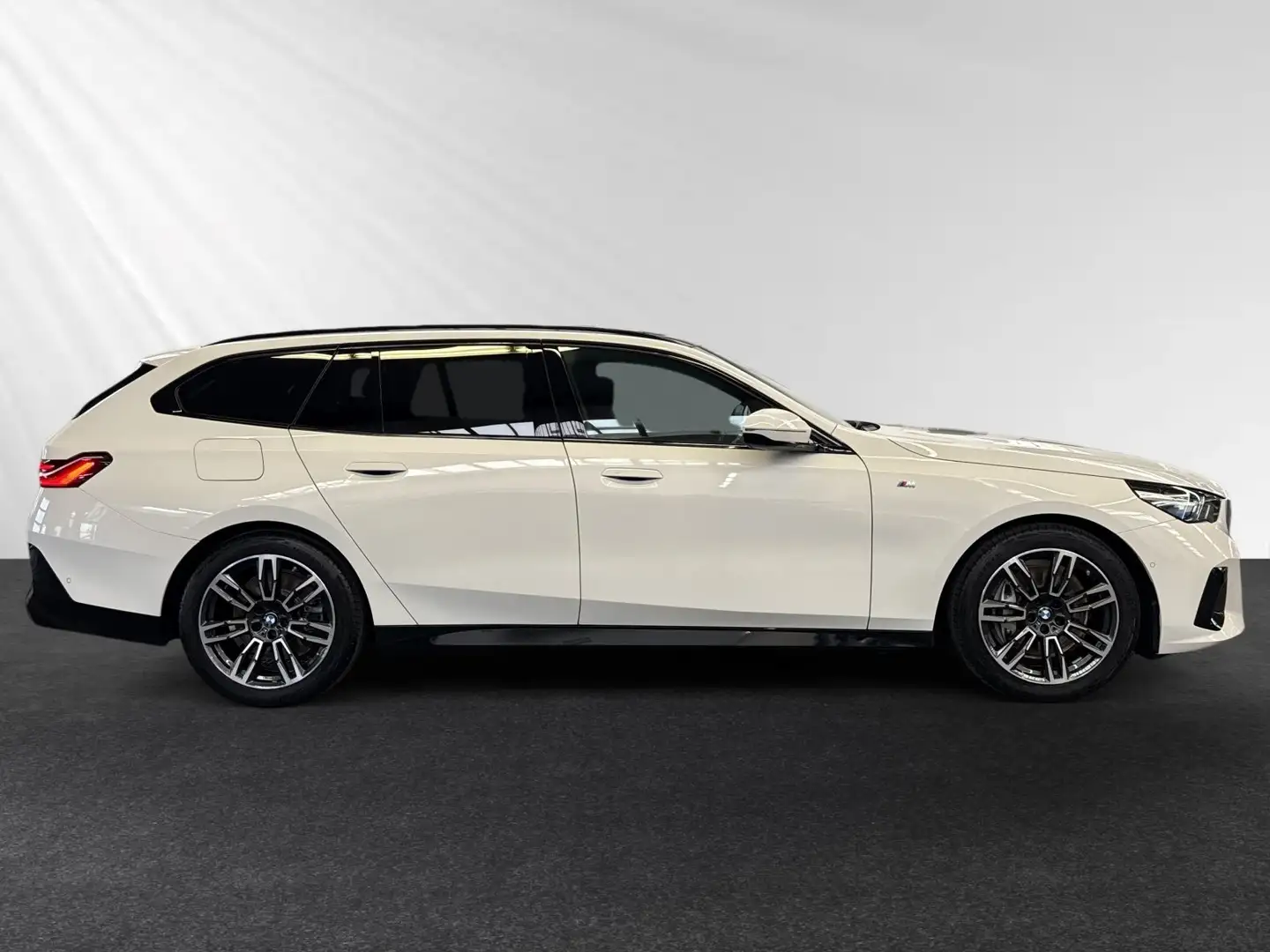 BMW 540 d xDrive Touring M Sport|Pano|Head-Up|Standhzg. Weiß - 2