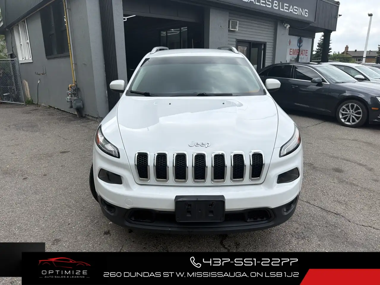 Jeep Cherokee снимка Jeep Cherokee