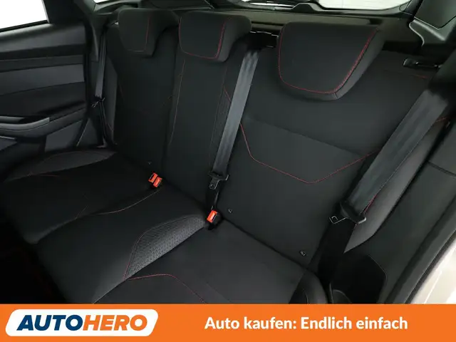 Ford Focus view 14