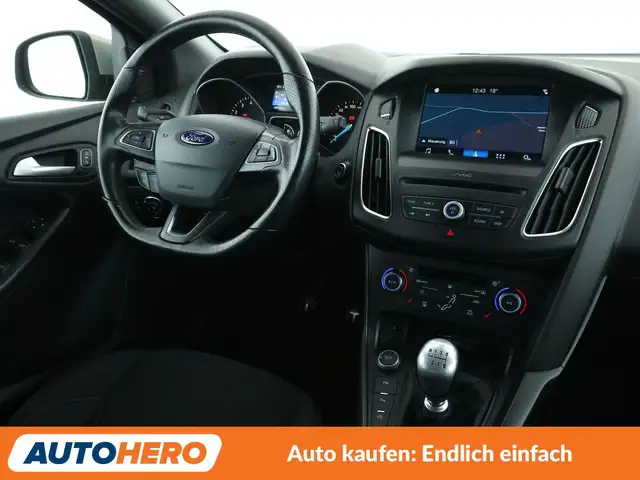 Ford Focus view 13