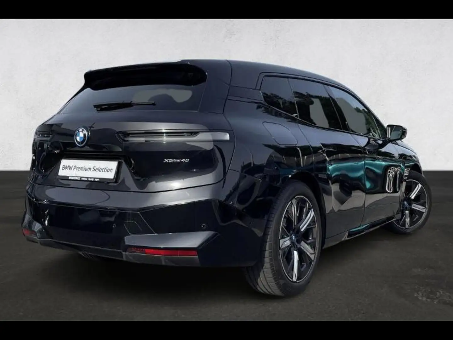 BMW iX 40 xdrive Zwart - 2