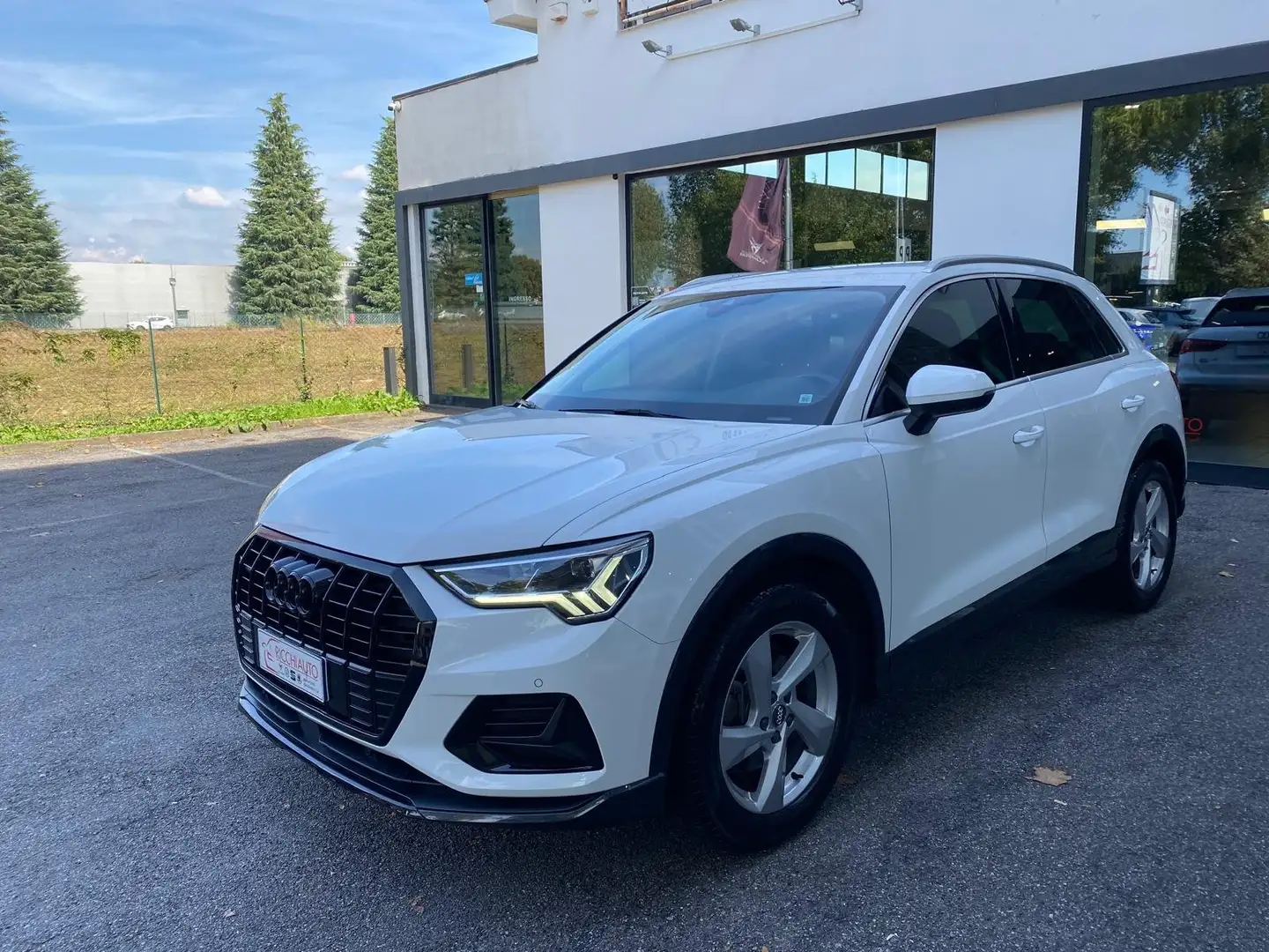Audi Q3 40 TFSI quattro s tronic Business Advanced Bianco - 2