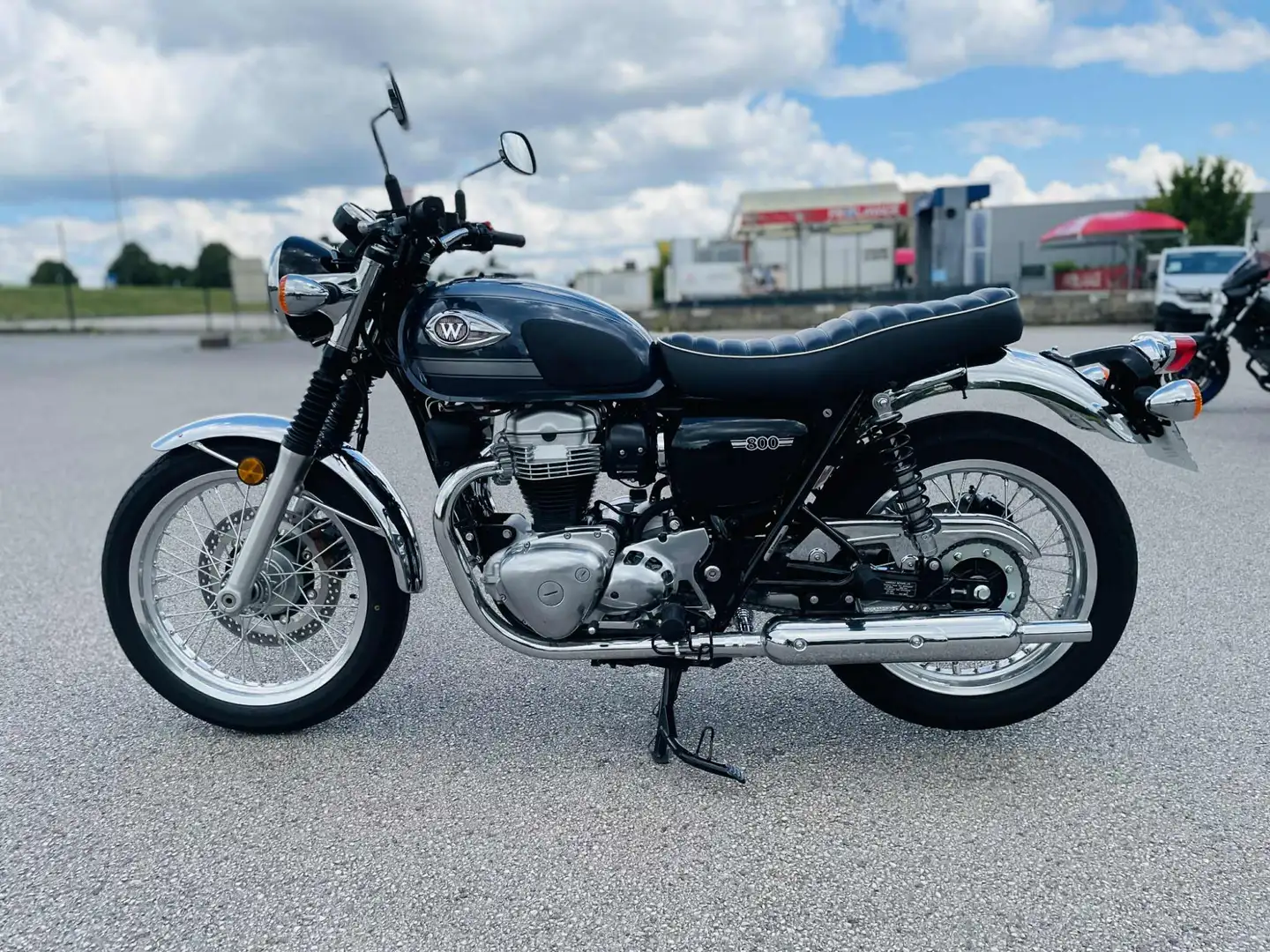 Kawasaki W 800 Bleu - 1