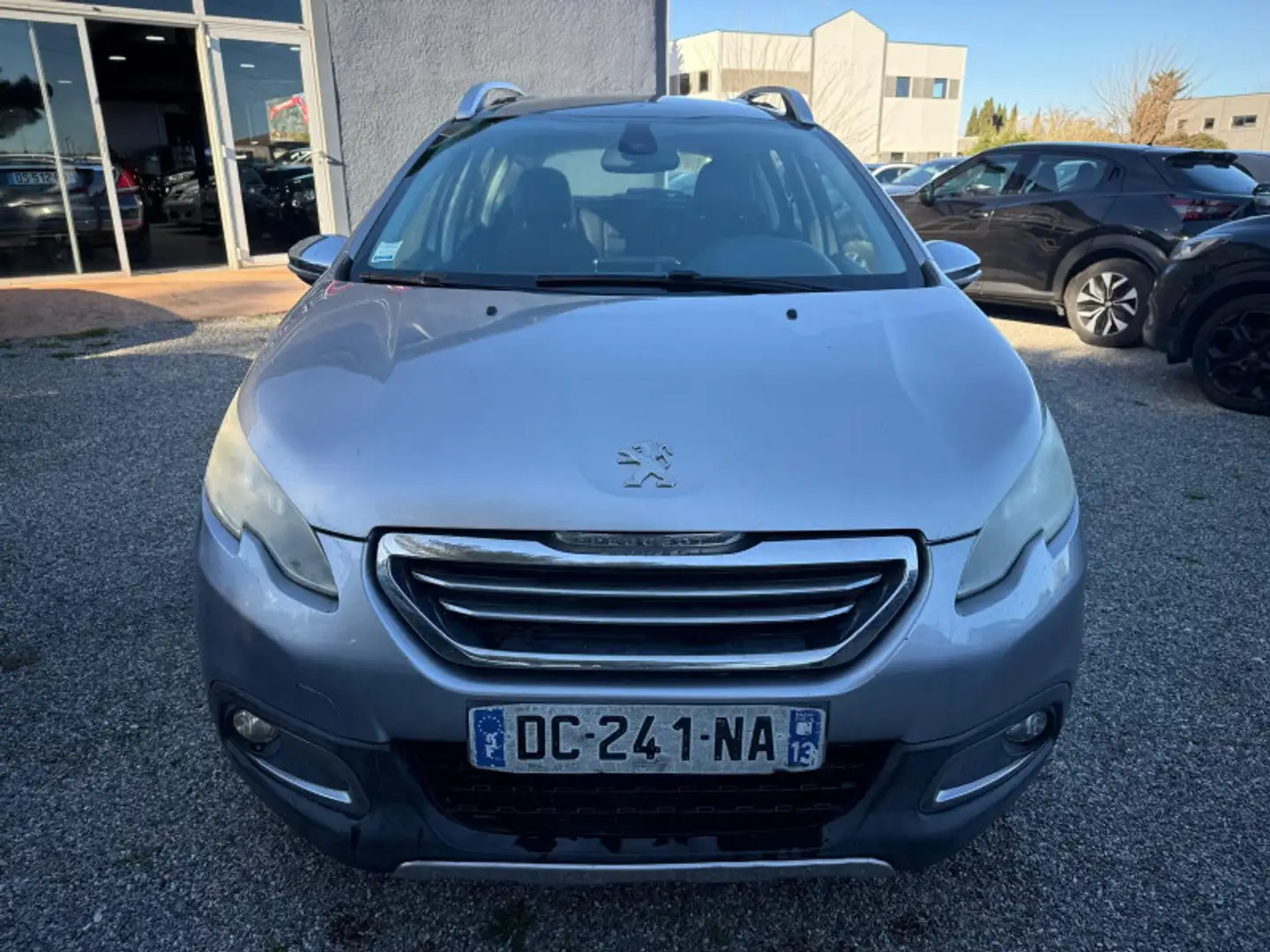 Peugeot 2008 1.6 VTI ALLURE Grau - 2