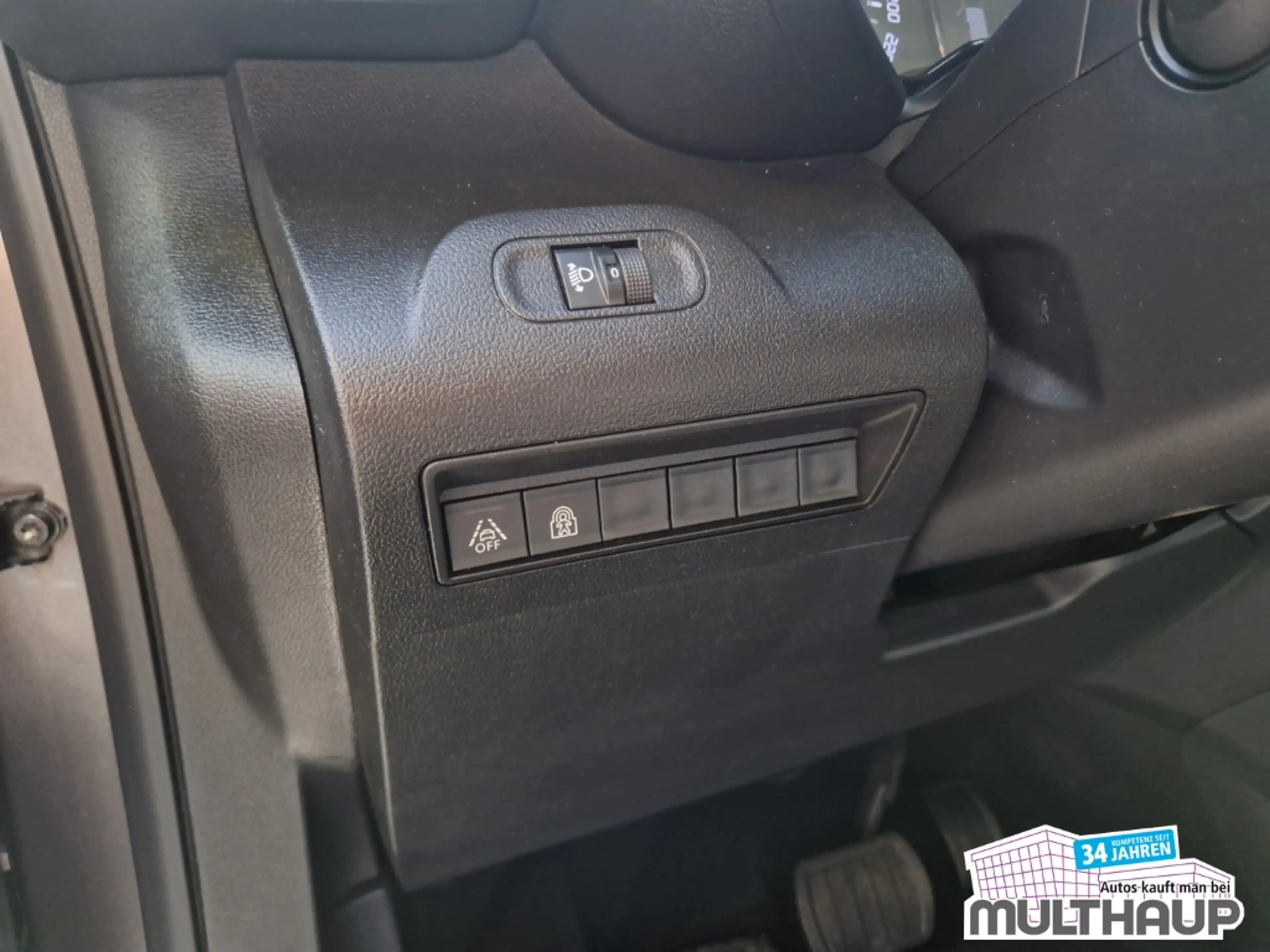 Citroen Berlingo MPV Feel M BlueHDi 130 EAT8 — photo 11