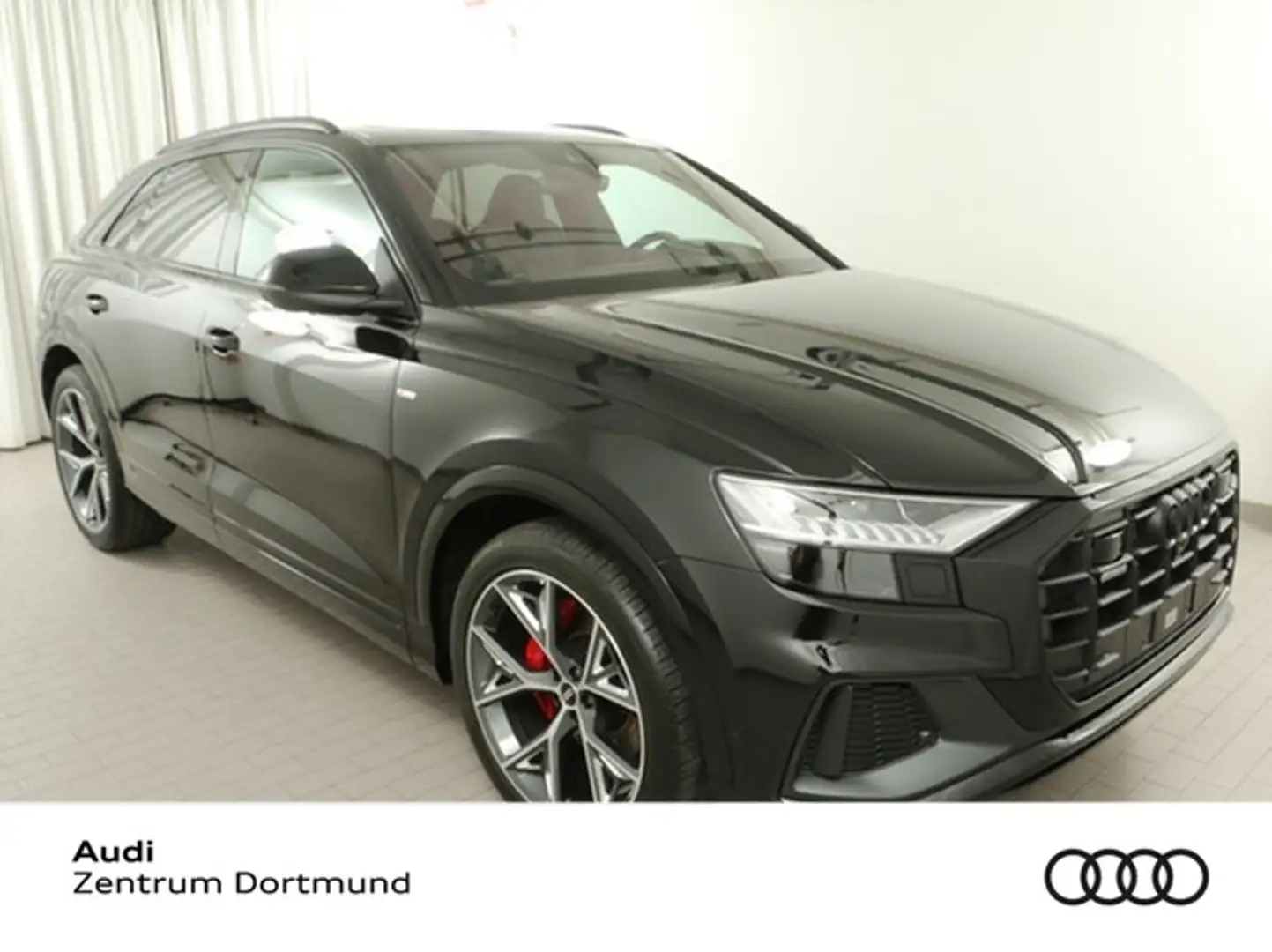 Audi Q8 50 quattro S LINE PANO B&O AHK 360°CAM LM22 Schwarz - 1