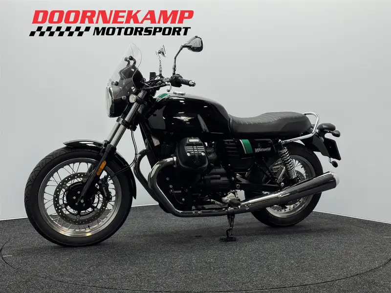 Moto Guzzi V 7 - foto 8