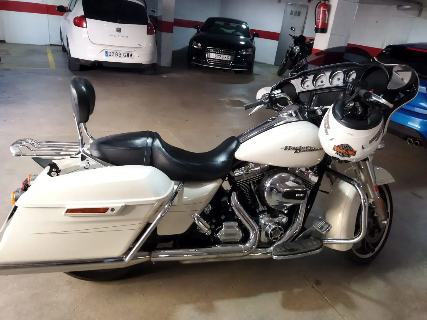 Harley-Davidson Street Glide Special Blanco - 1