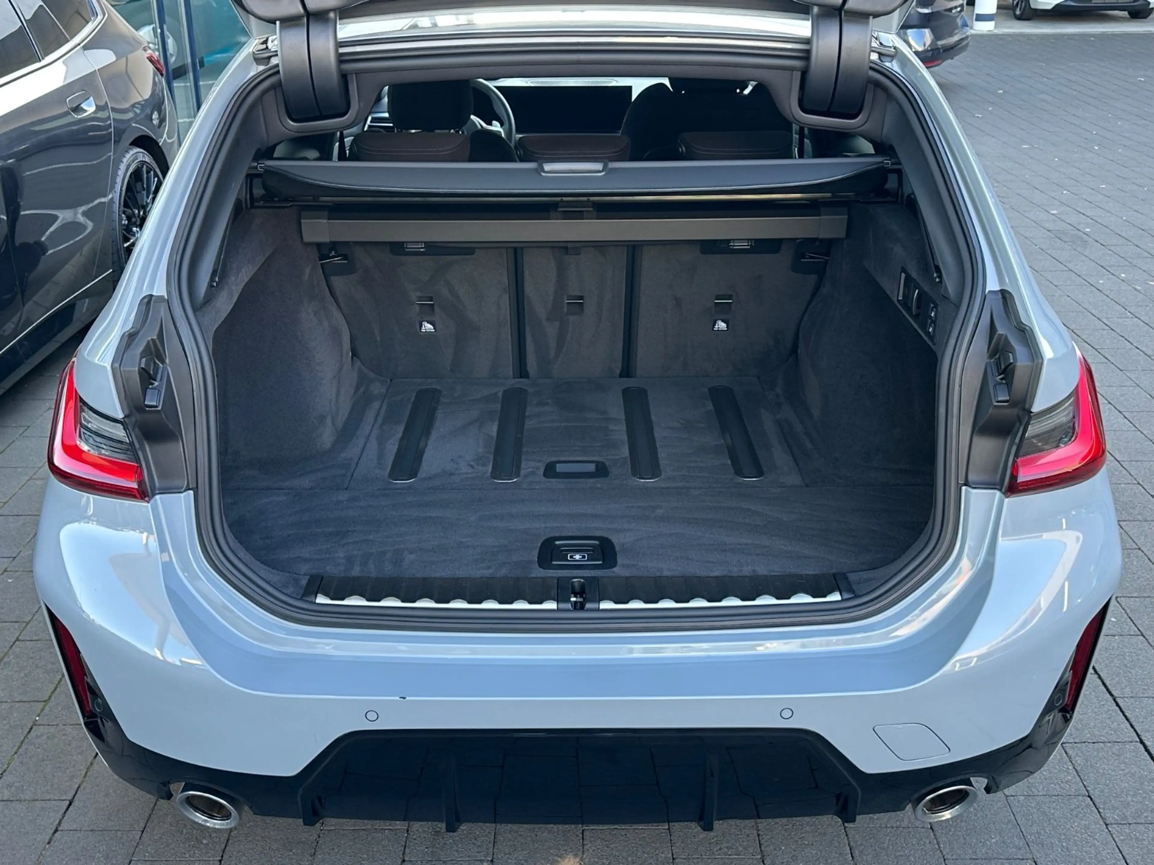BMW 330 i xDrive Touring M Sport | Panorama | AHK — photo 8