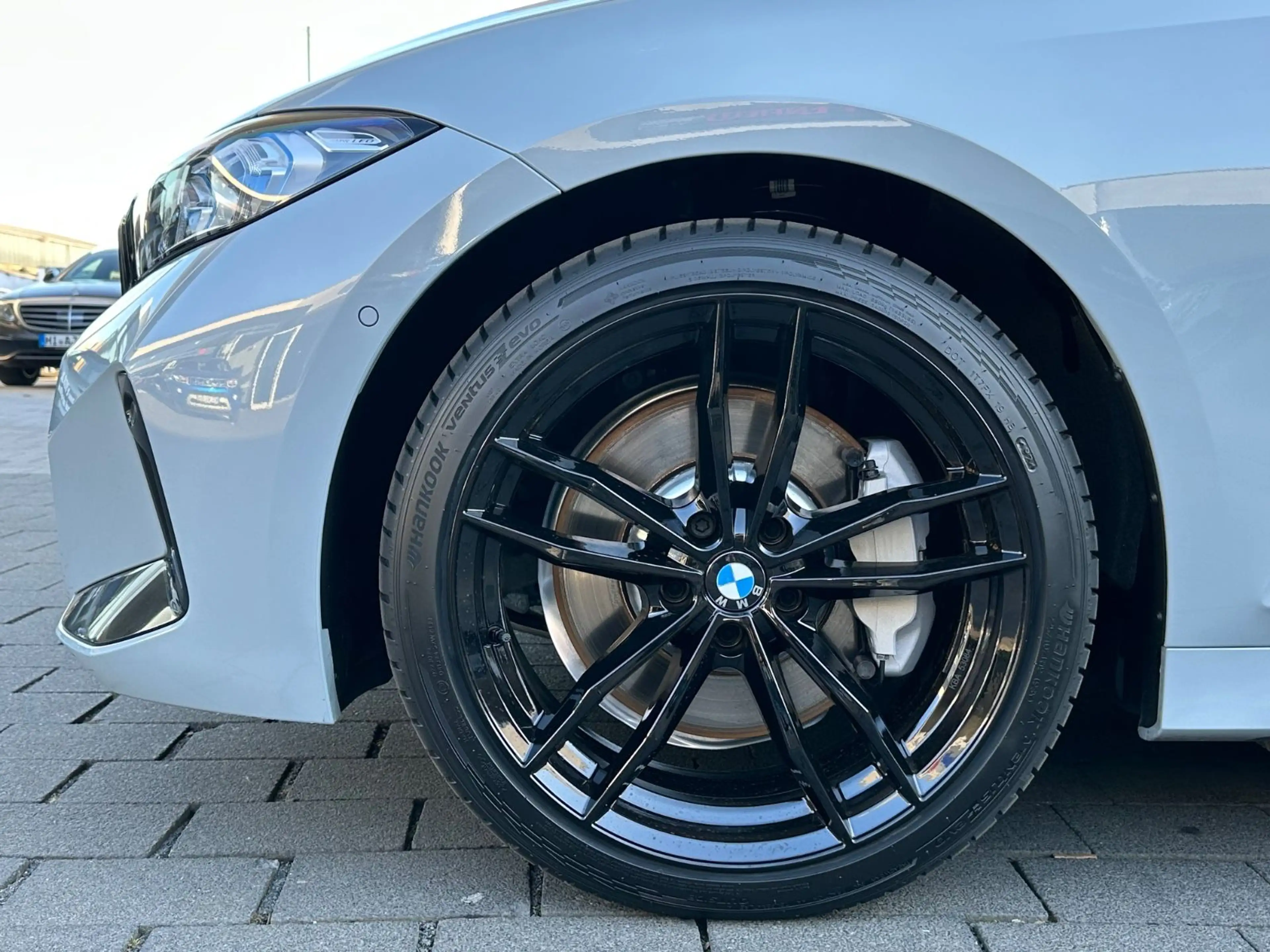 BMW 330 i xDrive Touring M Sport | Panorama | AHK — photo 9