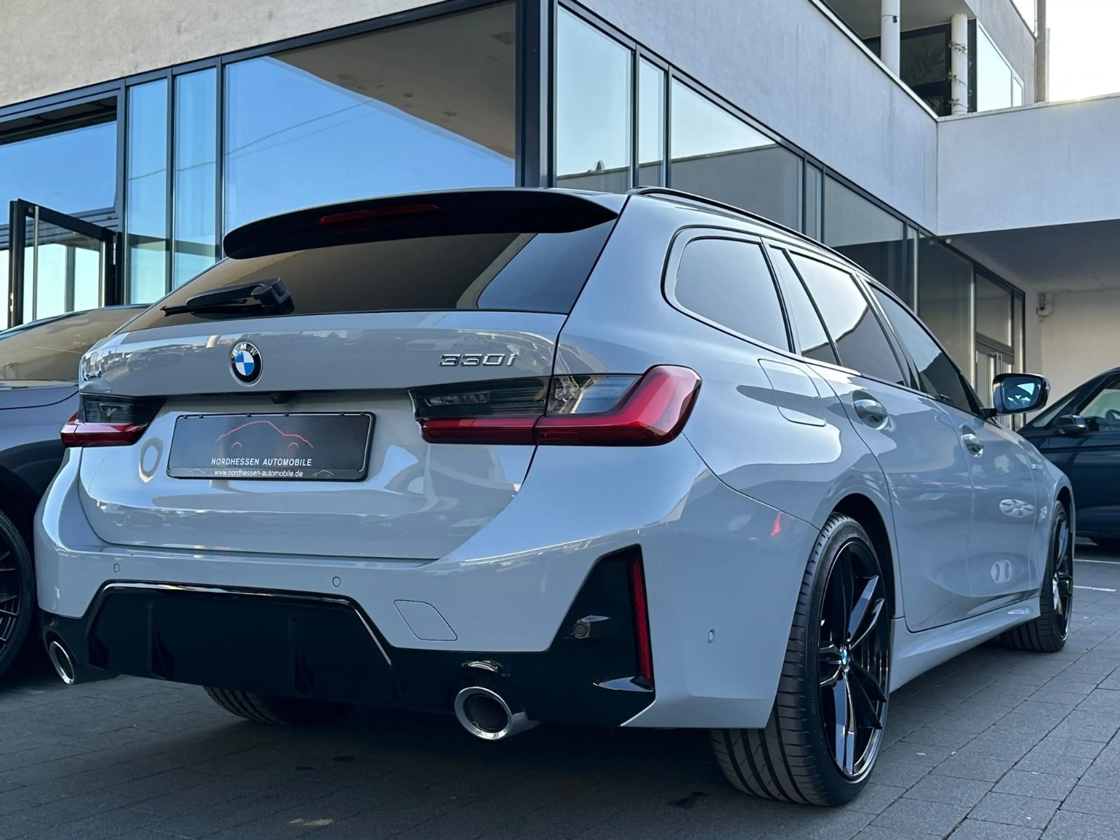 BMW 330 i xDrive Touring M Sport | Panorama | AHK — photo 4
