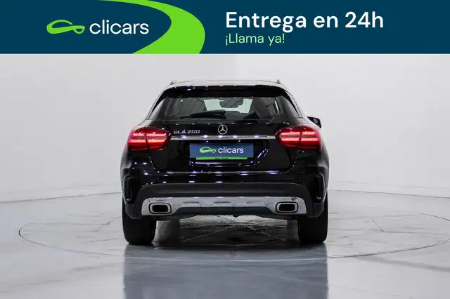 Mercedes-Benz Gla view 4