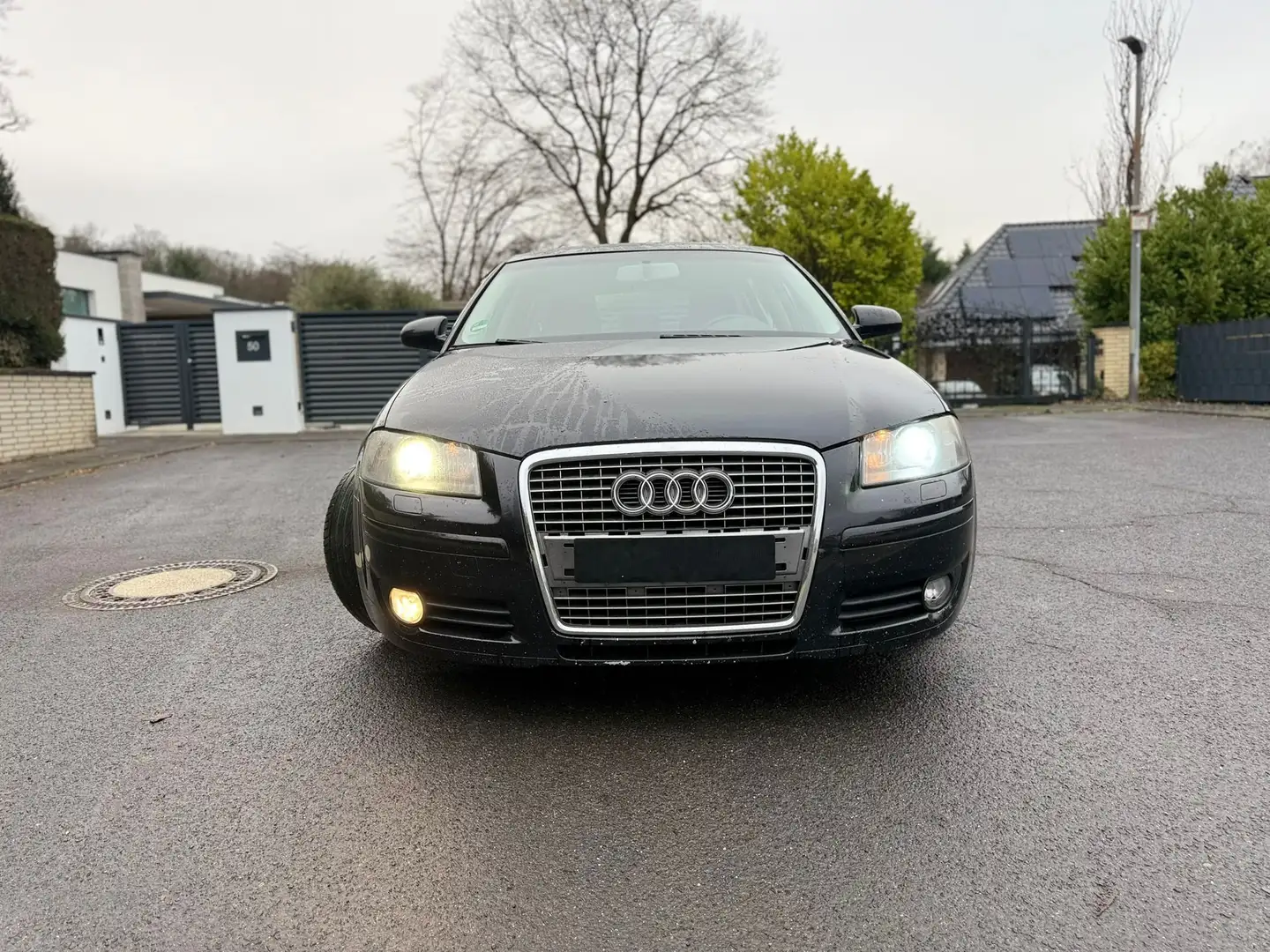 Audi A3 2.0 TDI Attraction*2.Hand*TÜV&ServiceNEU*SHZ* Schwarz - 2