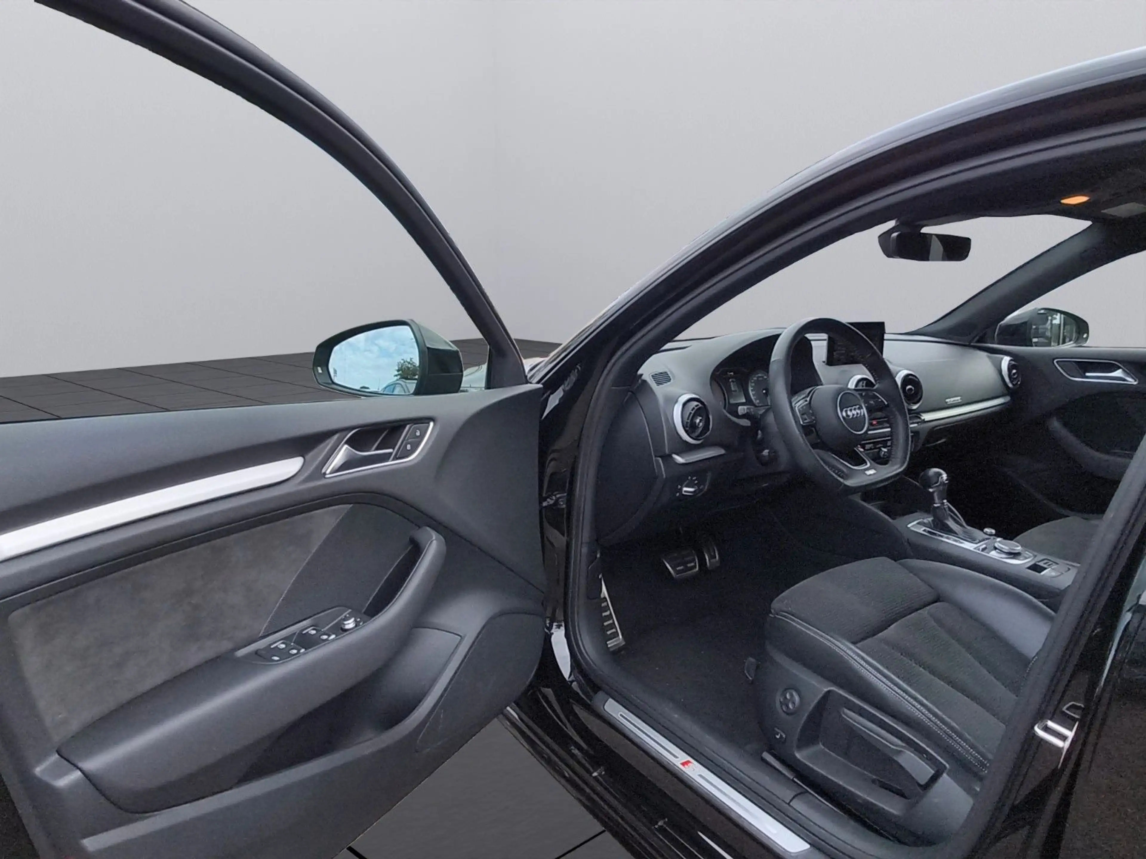 Audi S3 Sportback 2.0 TFSI quattro *RFK *NAVI *SHZ — photo 11