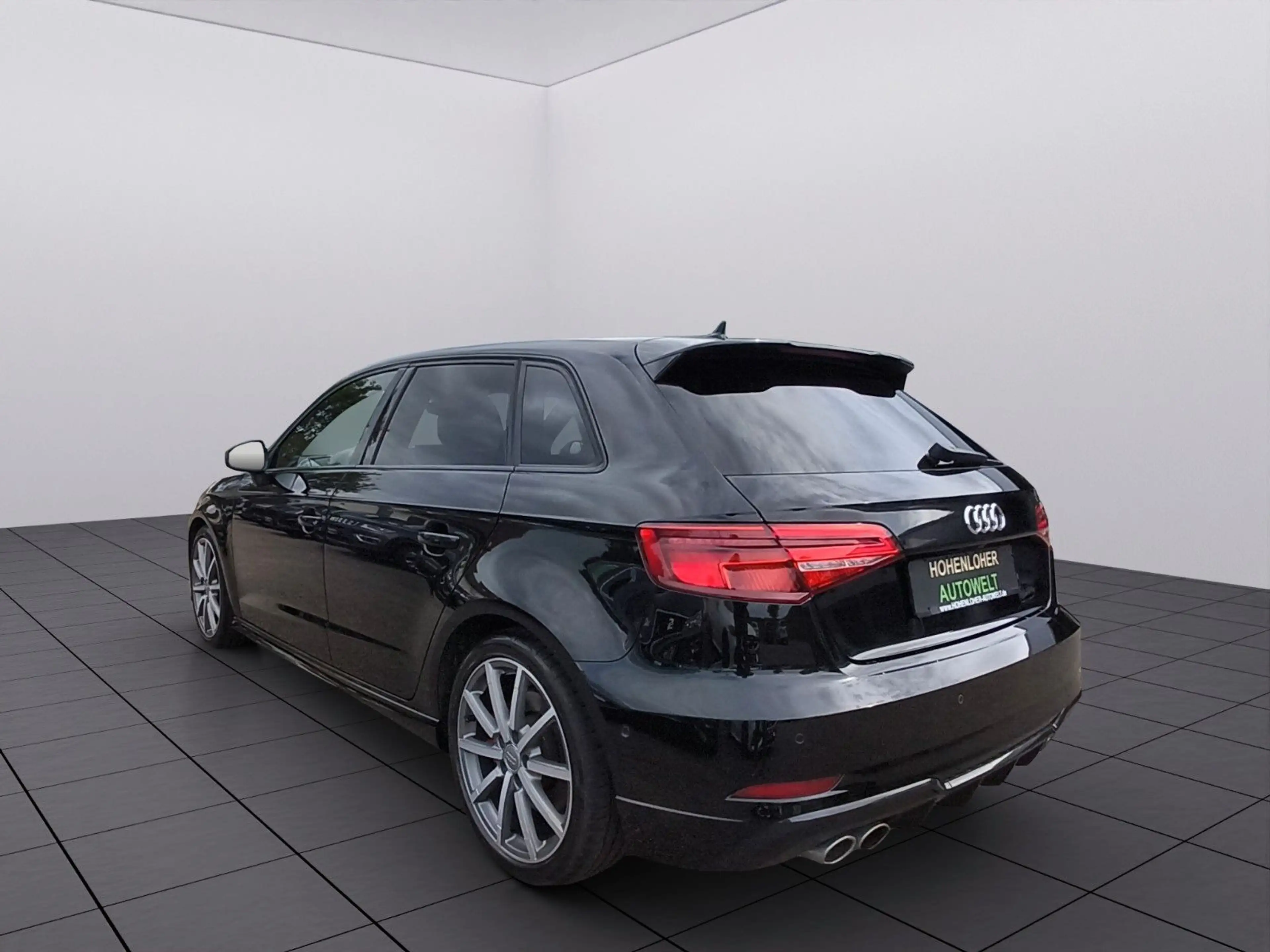 Audi S3 Sportback 2.0 TFSI quattro *RFK *NAVI *SHZ — photo 4