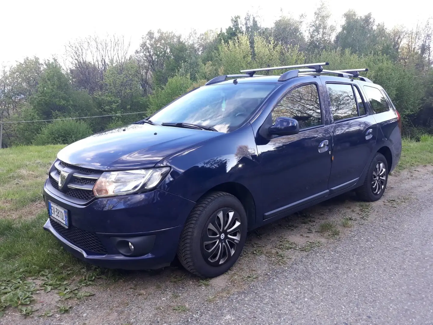 Dacia Logan MCV 1.5 dci Laureate75cv Niebieski - 1