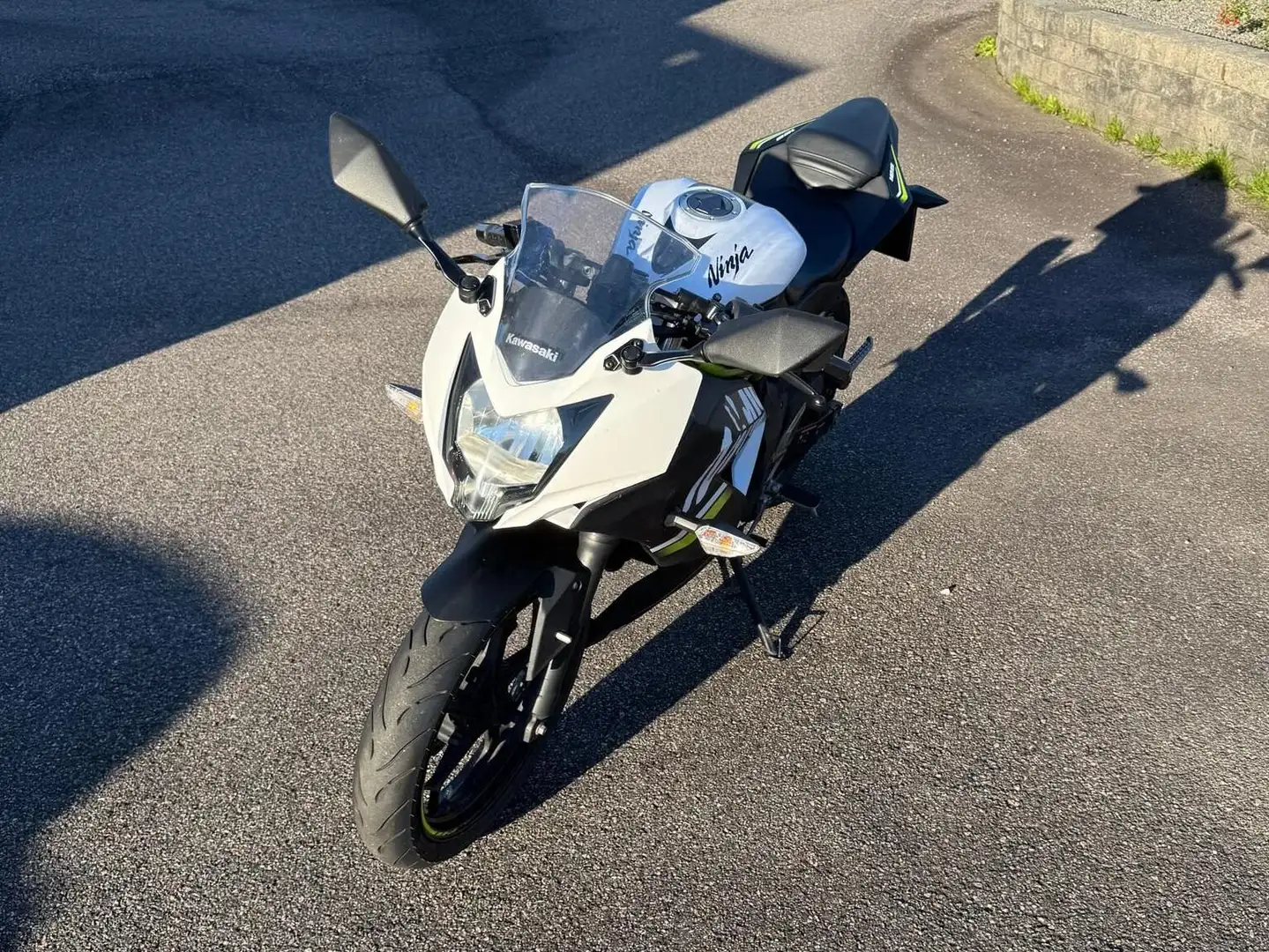 Kawasaki Ninja 125 Noir - 2