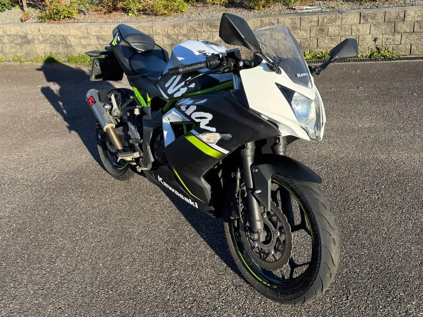 Kawasaki Ninja 125 Noir - 1