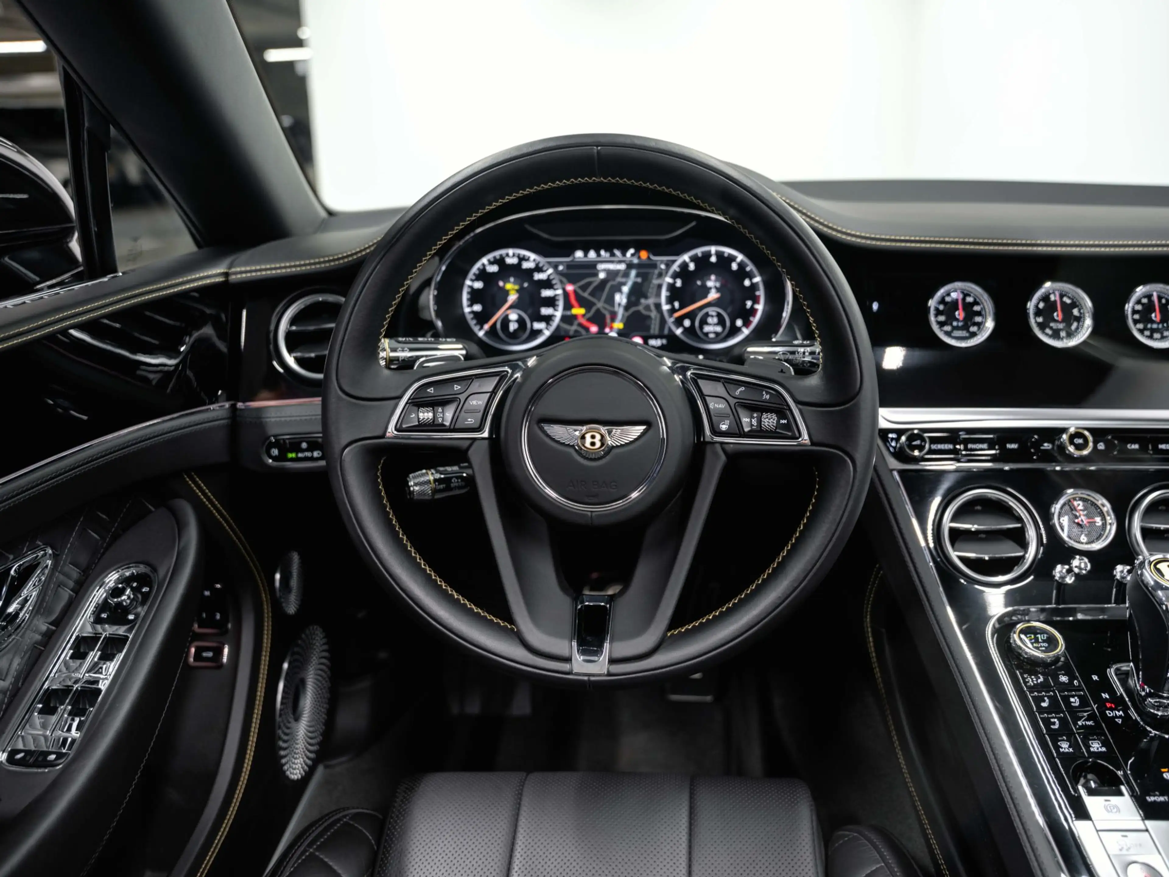 Bentley Continental GTC 4.0 V8 First Edition |CENTENARY SPECIFICATION|B&O| — photo 11