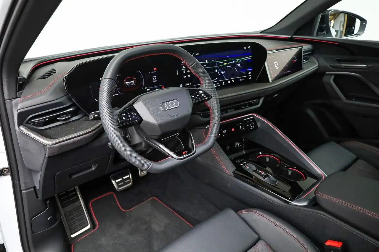 Audi Q5 TDI quattro SLINE*TECHPLUS*MATRIX*M 10