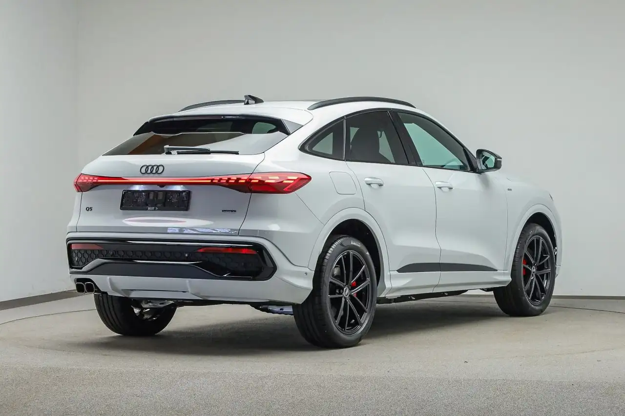 Audi Q5 TDI quattro SLINE*TECHPLUS*MATRIX*M 2