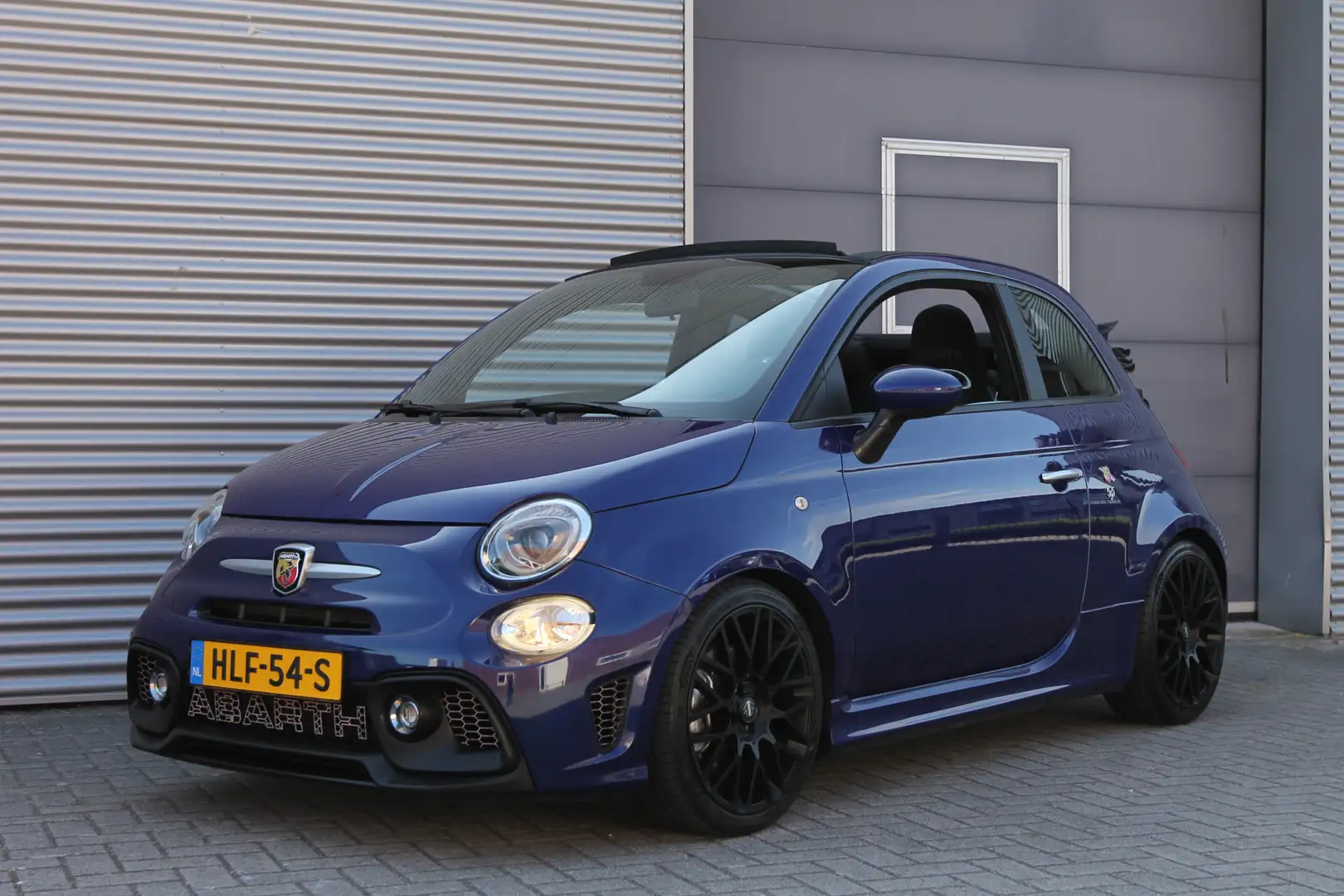 Fiat 500C Abarth 1.4 T-Jet 595 I 146 PK I Airco I 42000 km Blau - 1