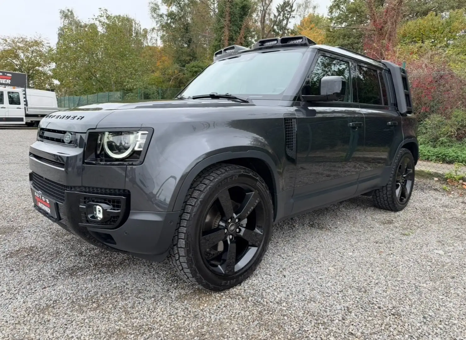 Land Rover Defender 110 D200 SE // Pano // 22"// Black Pack // ACC Szürke - 1