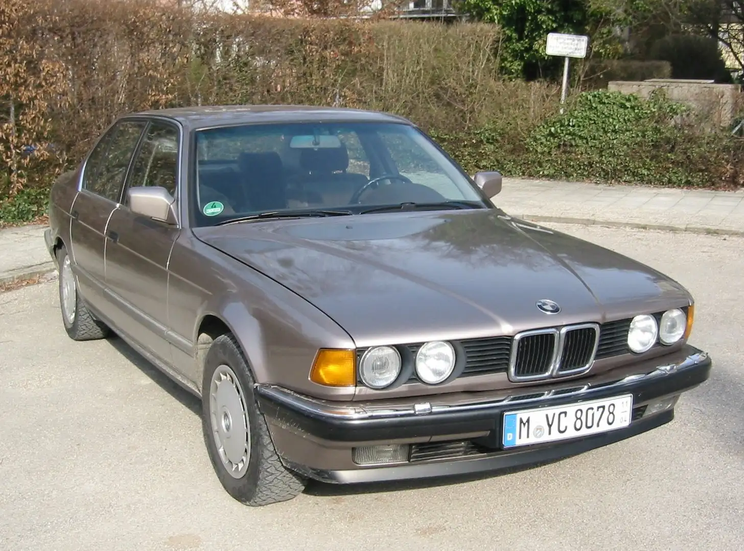 BMW 735 7er 735i A, e32, Airbag, Klima, SHZ Brons - 1