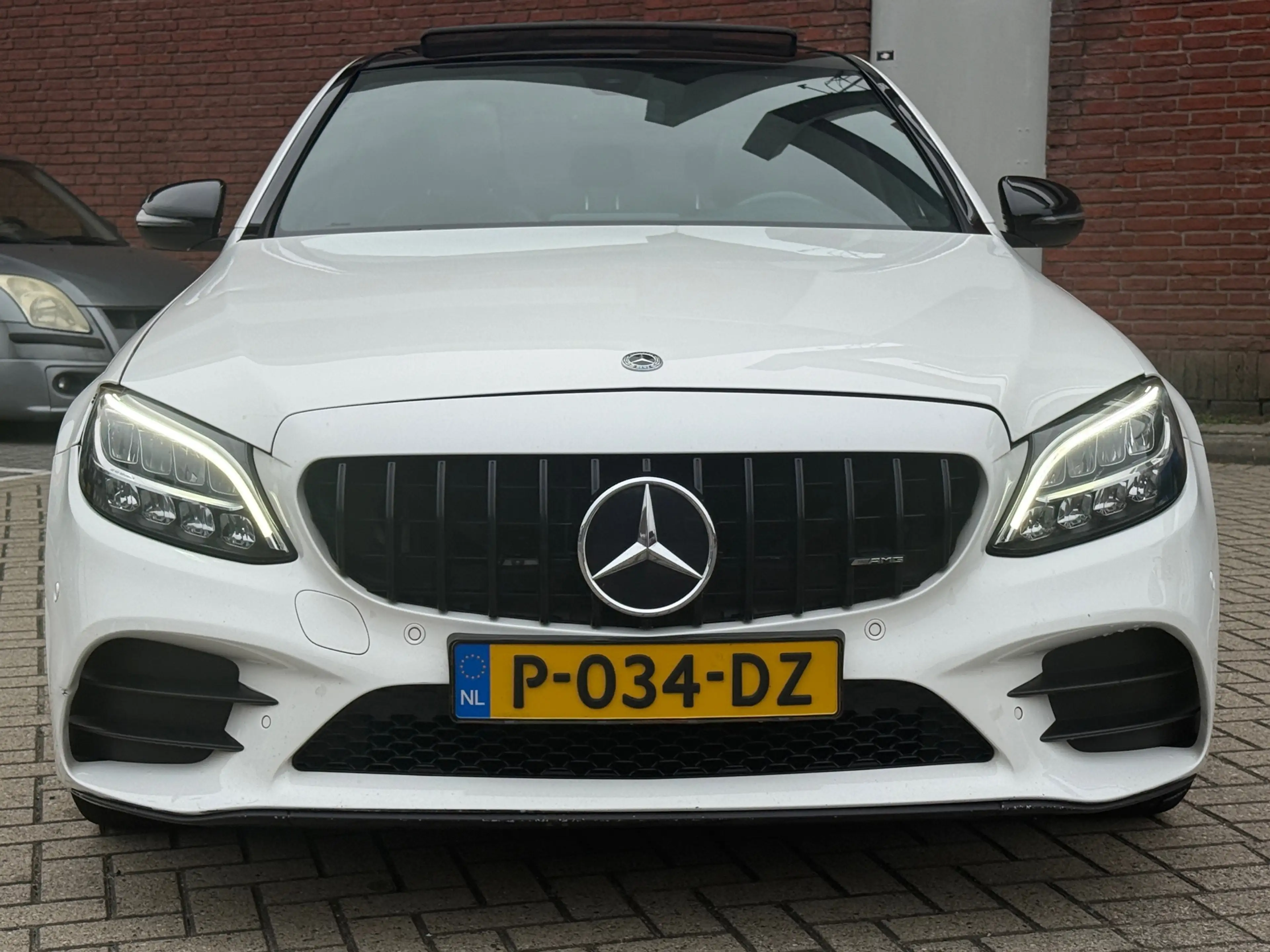 Mercedes-Benz C 200 d Business Solution| DIGITALE COCKPIT | PANO | LED — photo 2