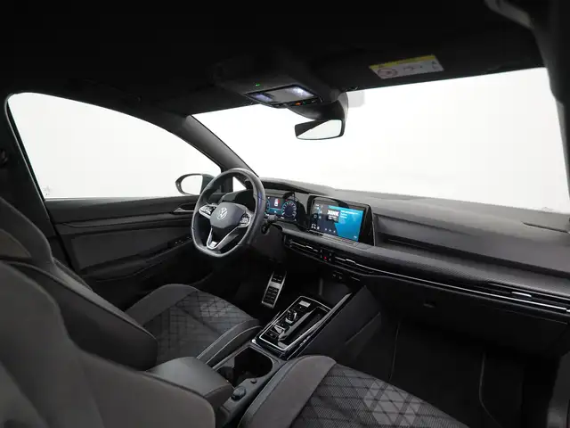 Volkswagen Golf view 2