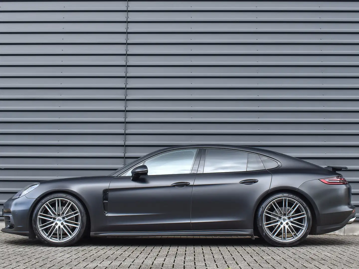 Porsche Panamera 4.0 4S | MATT WRAP | LED-MATRIX | SOFT CLOSE | CAM Grigio - 2