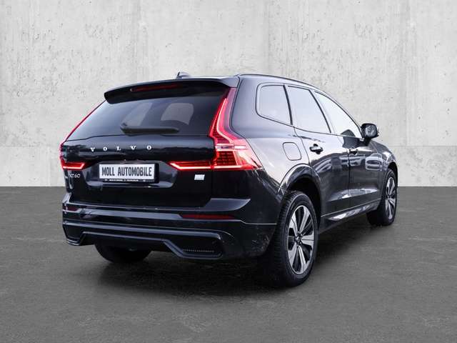 Volvo XC60 Plus Dark Recharge Plug-In Hybrid AWD T8 Twin Engi