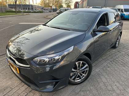 Kia Ceed SW / cee'd SW Sportswagon 1.5 T-GDi MHEV HYBRID DYNAMIC PlusLine
