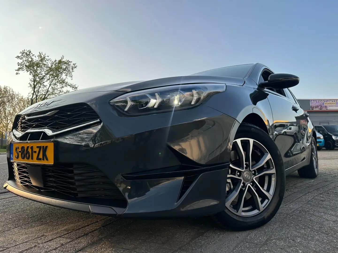 Kia Ceed SW / cee'd SW Sportswagon 1.5 T-GDi MHEV HYBRID DYNAMIC PlusLine Szürke - 2