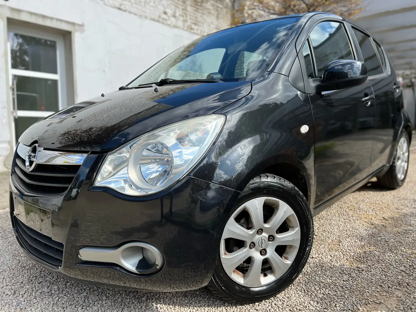 Opel Agila 1.3 CDTi Enjoy Schwarz - 2