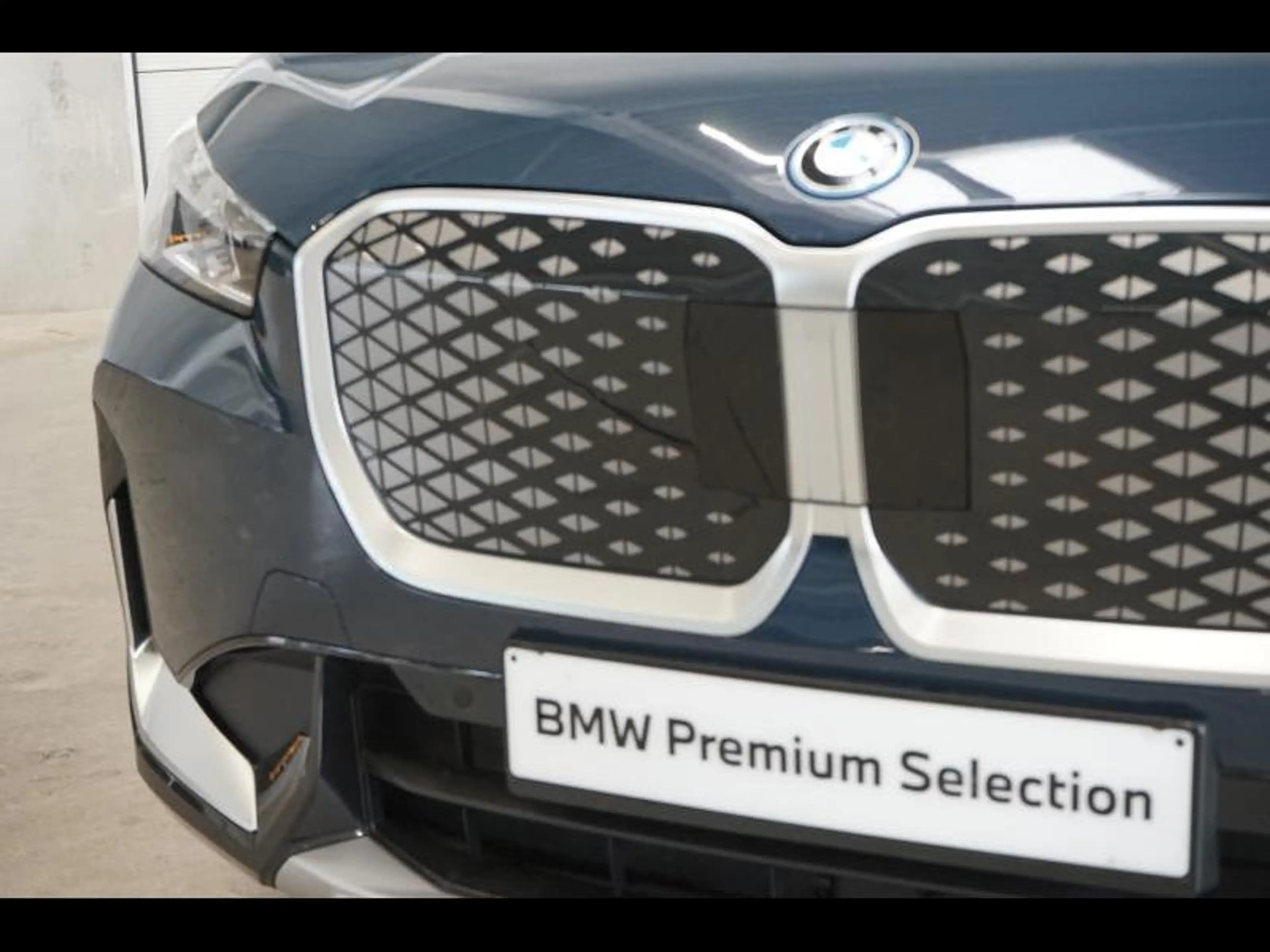 BMW iX1 X-LINE - NAVI - LED - NIGHT DUSK BLUE — photo 9