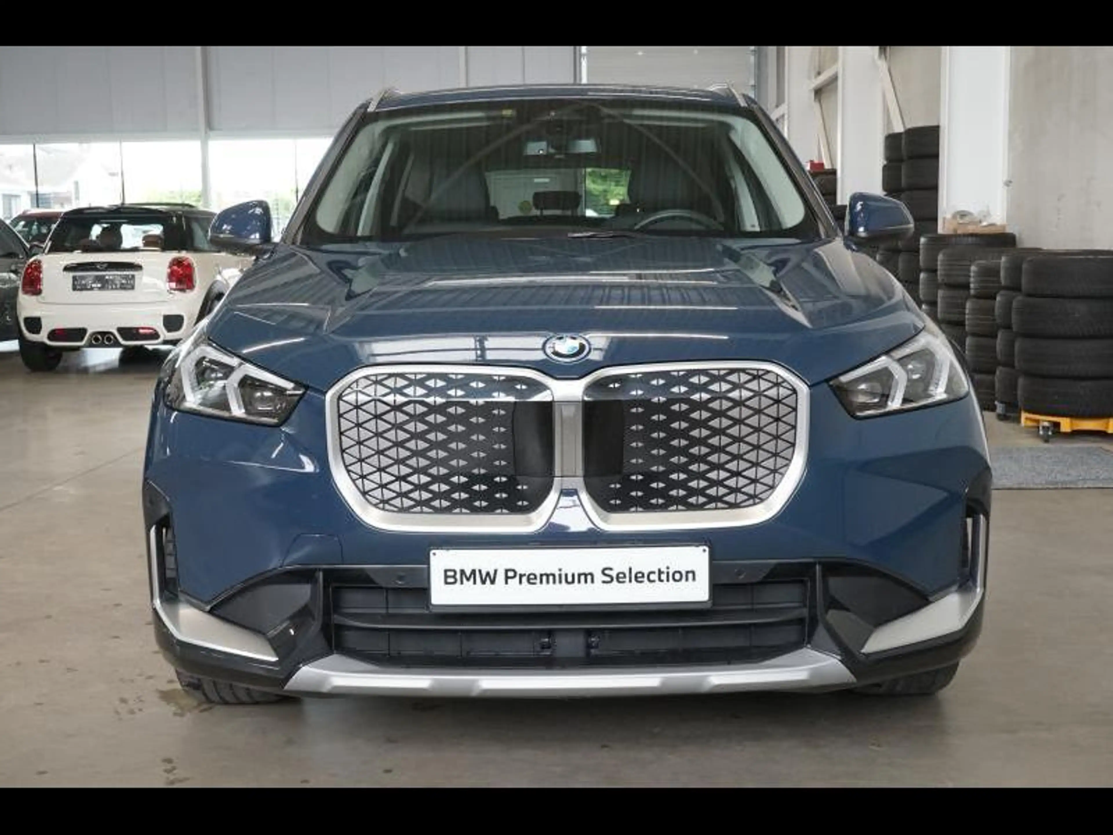 BMW iX1 X-LINE - NAVI - LED - NIGHT DUSK BLUE — photo 2
