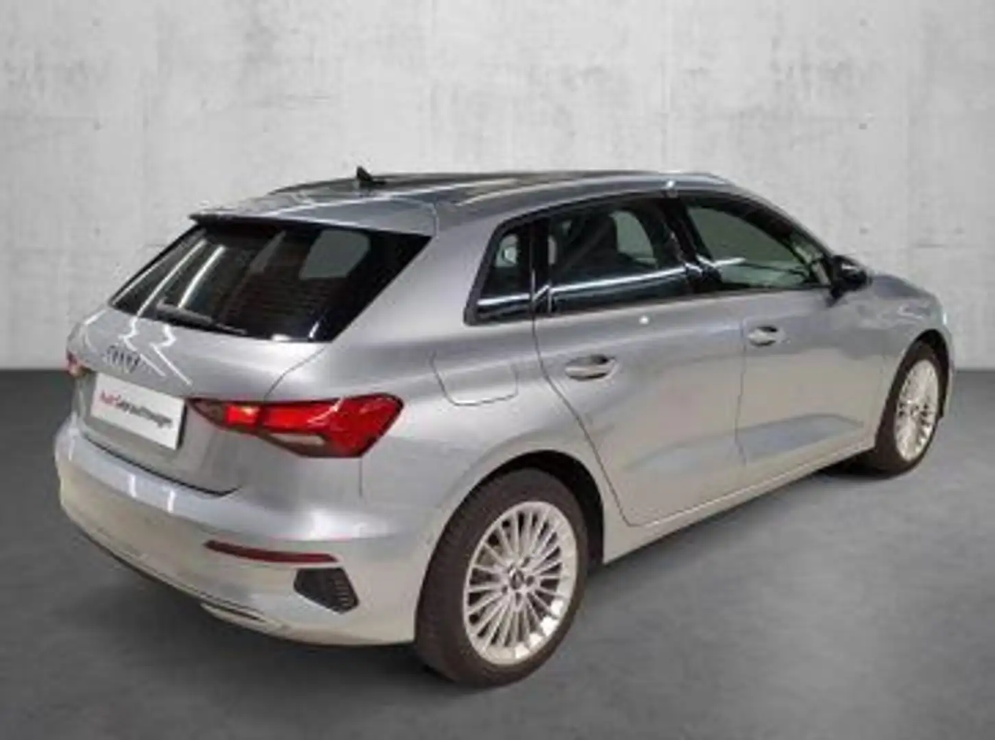 Audi A3 40 TFSI e advanced LED Navi Sitzh. Silber - 2
