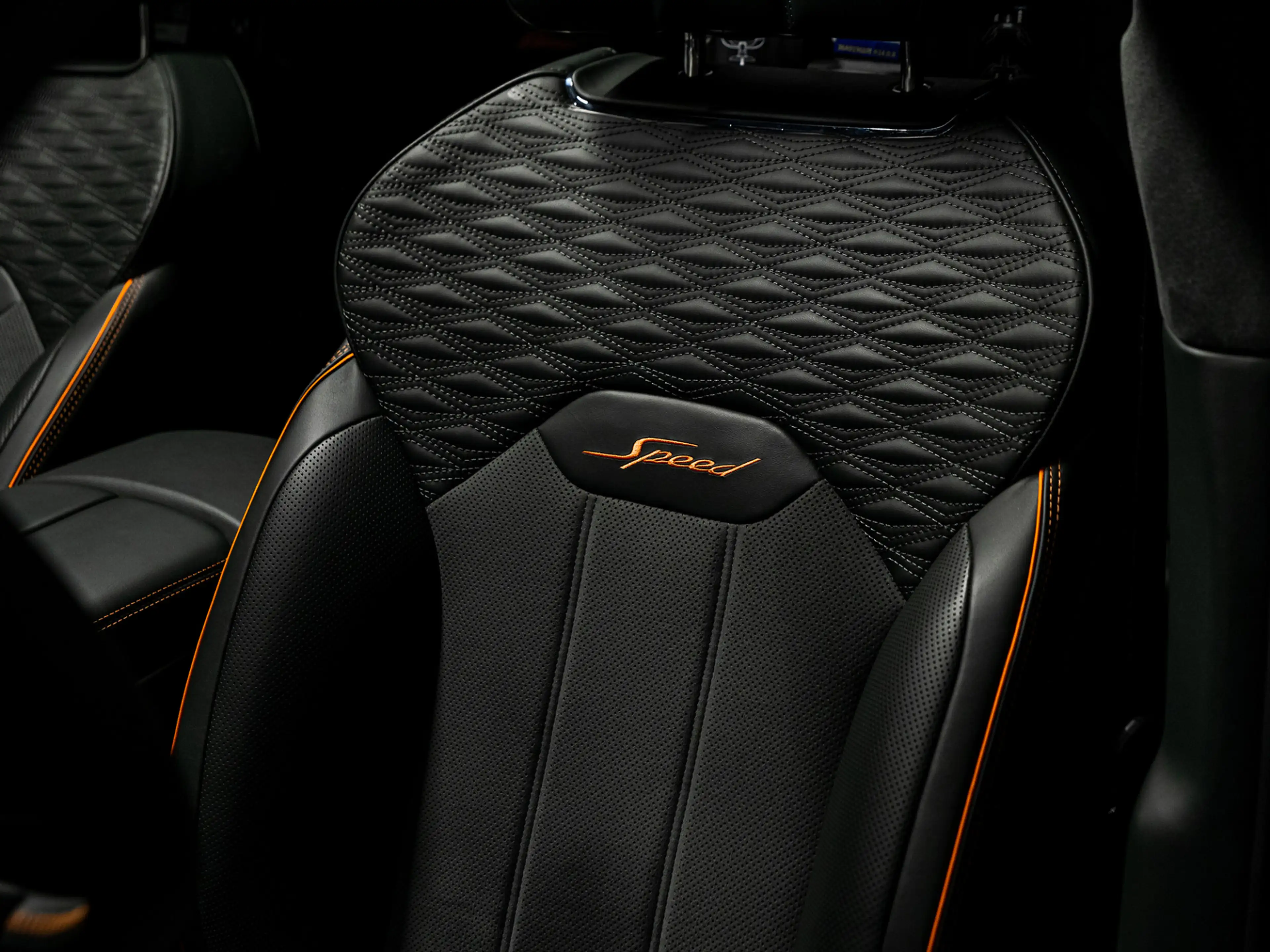 Bentley Bentayga V8 Speed |Ceramic|Dynamic Spec|Titanium Exhaust — photo 13