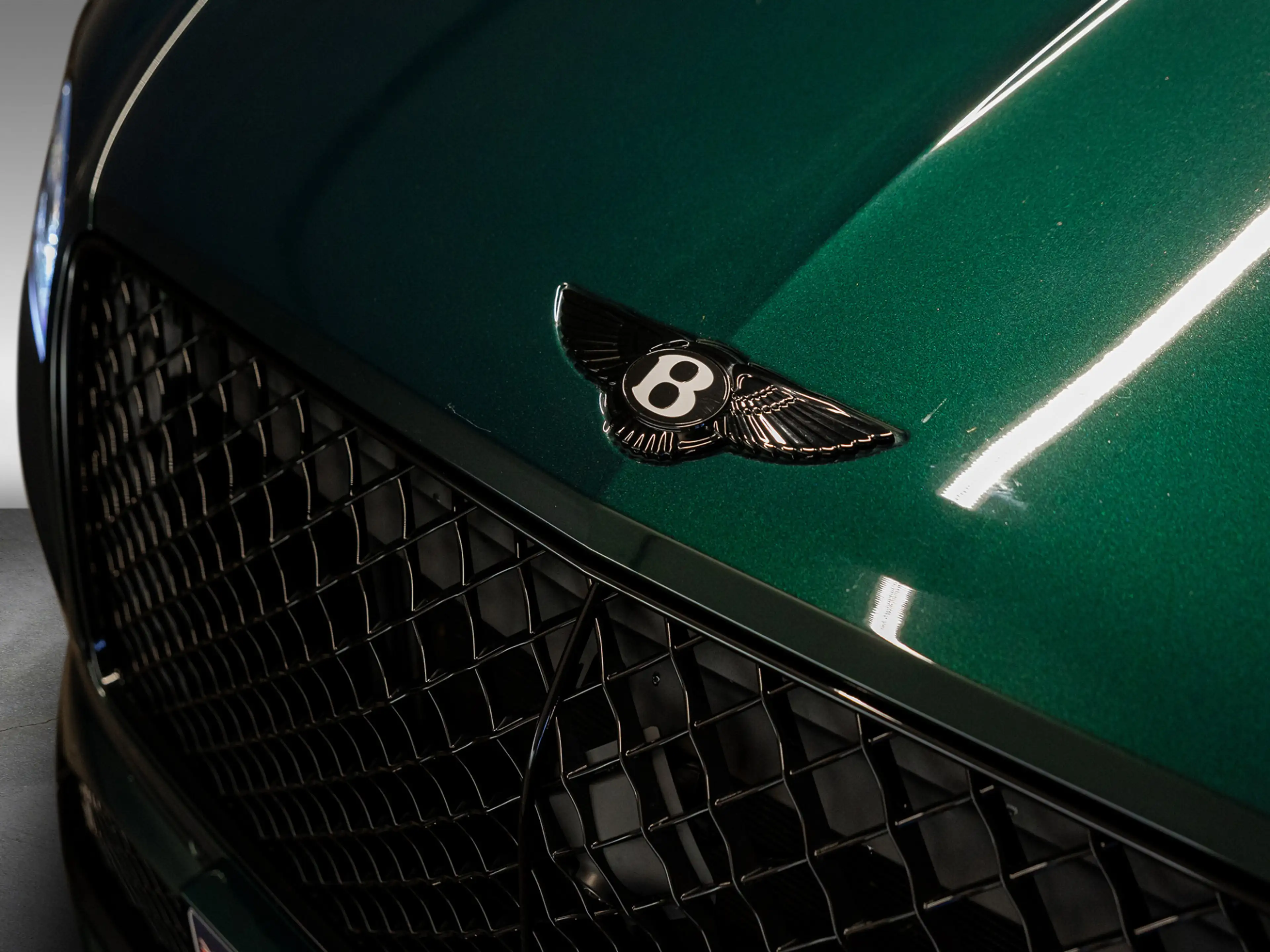 Bentley Bentayga V8 Speed |Ceramic|Dynamic Spec|Titanium Exhaust — photo 10