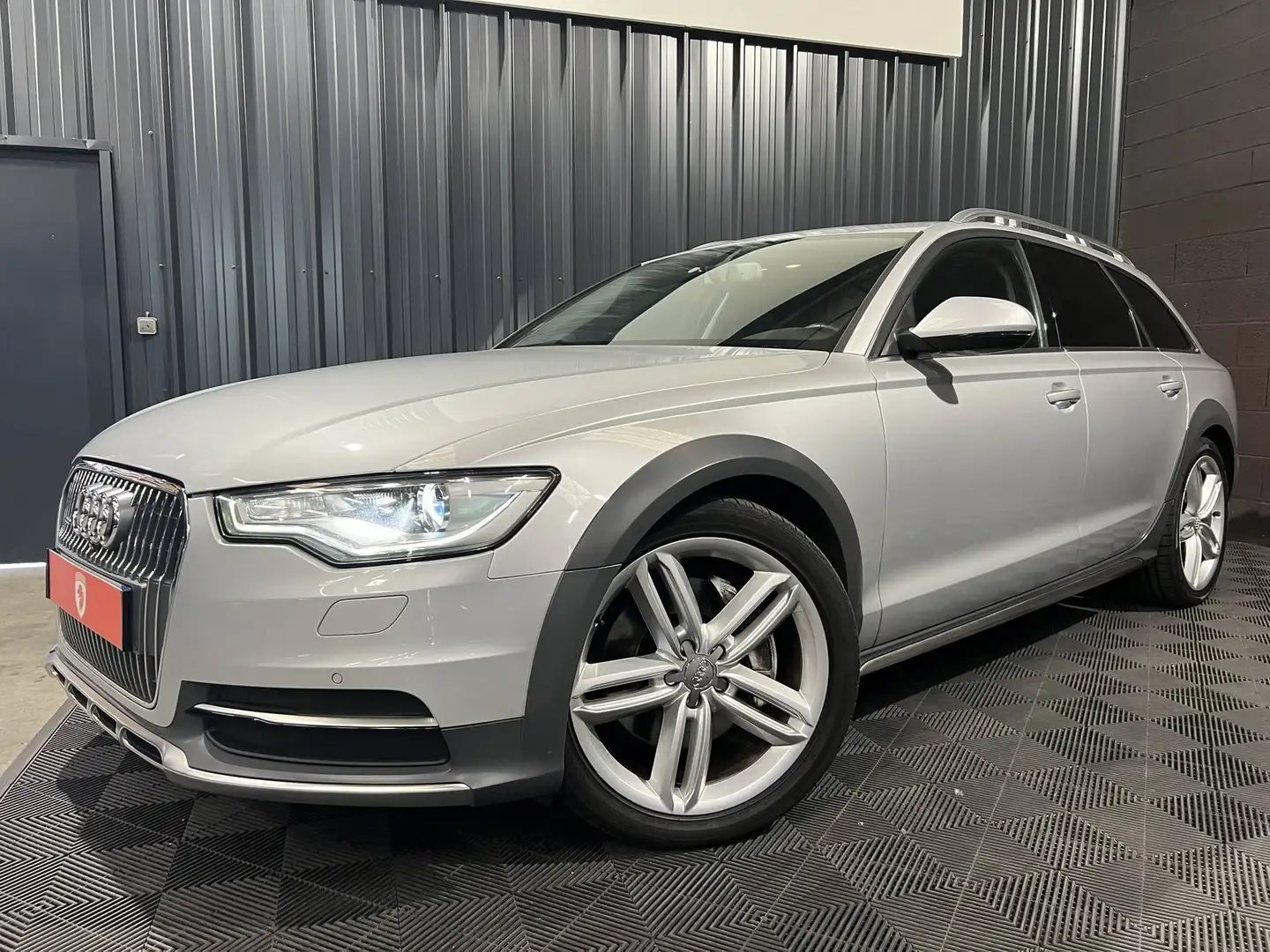 Audi A6 allroad IV (C7) 3.0 V6 BiTDI 313ch Avus quattro Tiptronic Gris - 1