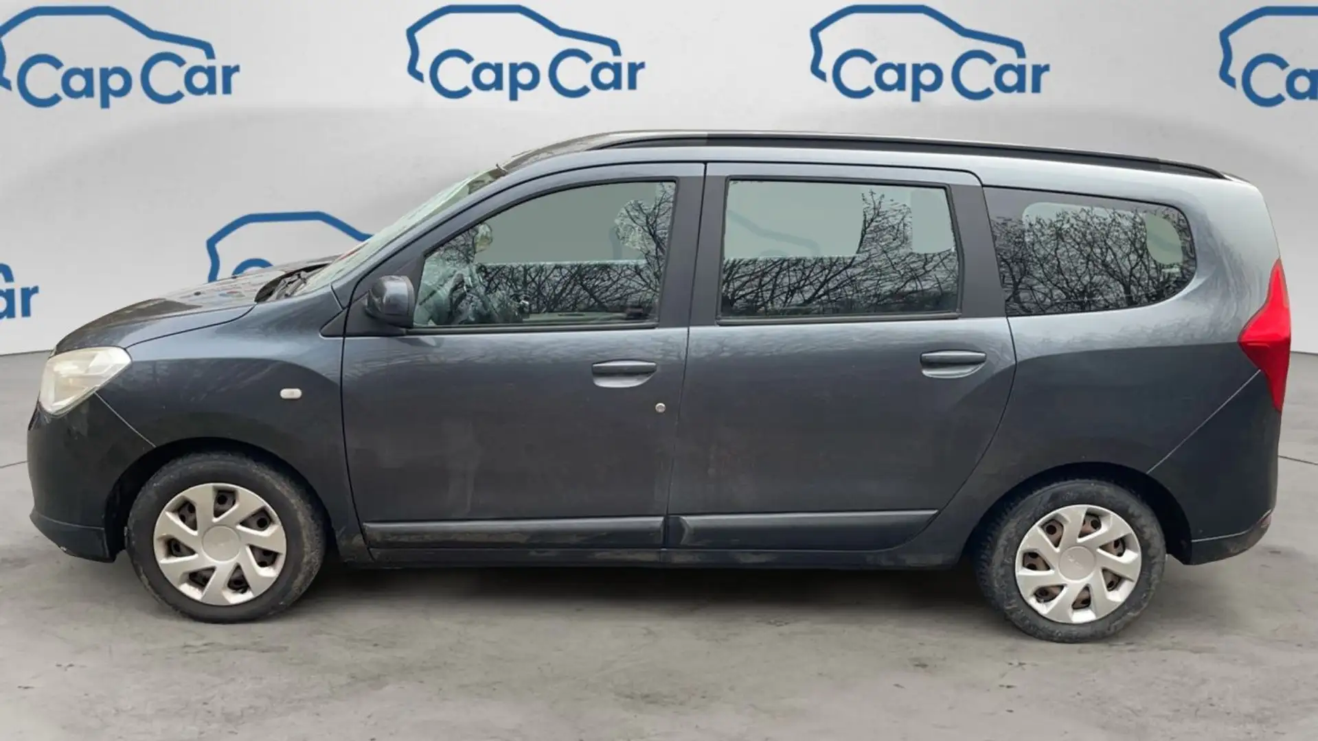 Dacia Lodgy 1.6 MPI 85 Ambiance - 2