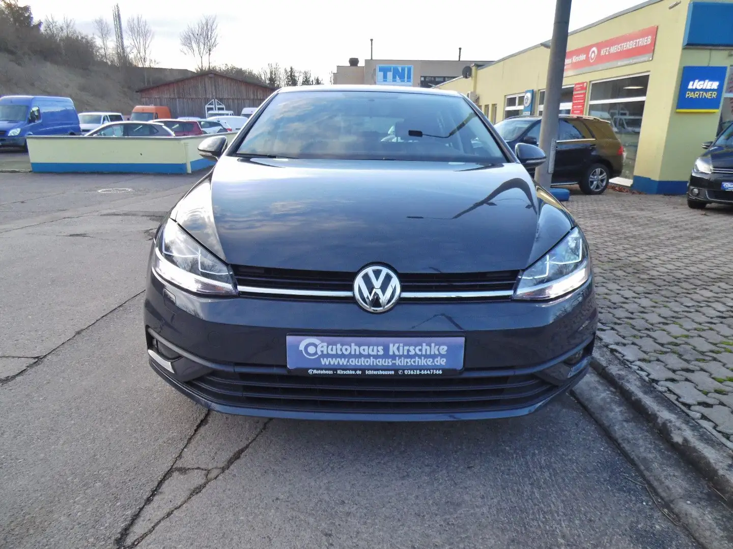 Volkswagen Golf VII Lim.BMT/Start-Stopp/SHZ/PDC /LED Grijs - 2