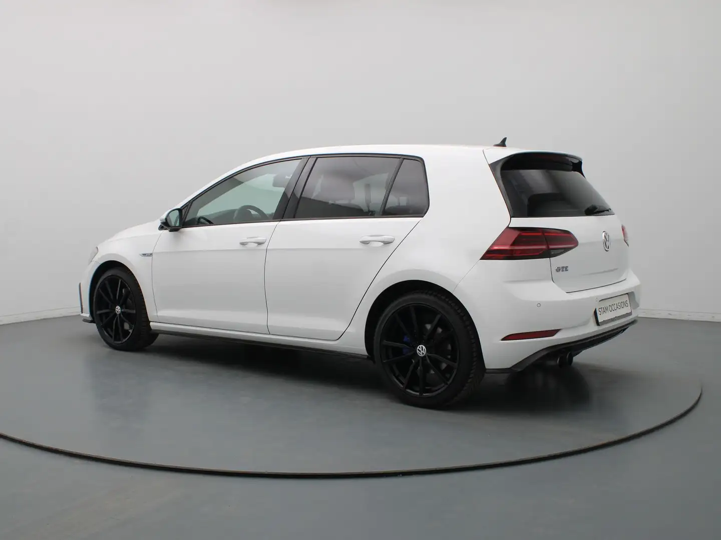 Volkswagen Golf GTE 150pk TSI PHEV Climate | Parkeersens. v+a | Stoelv Bianco - 2