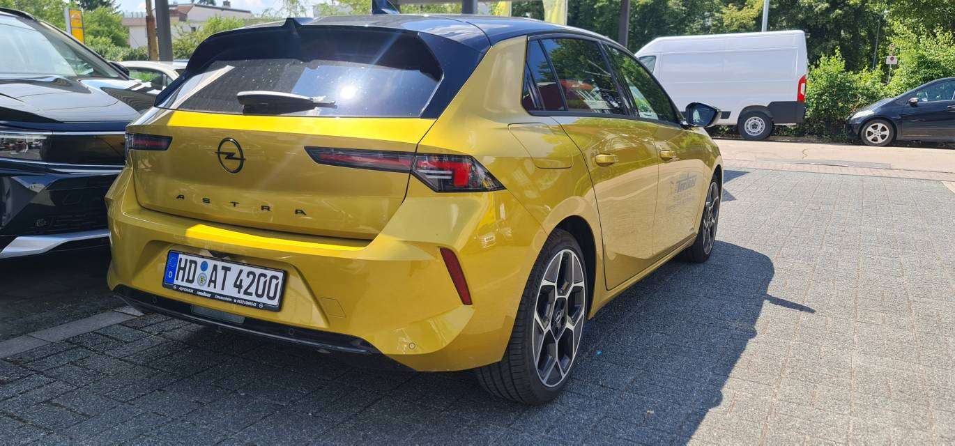 Opel Astra