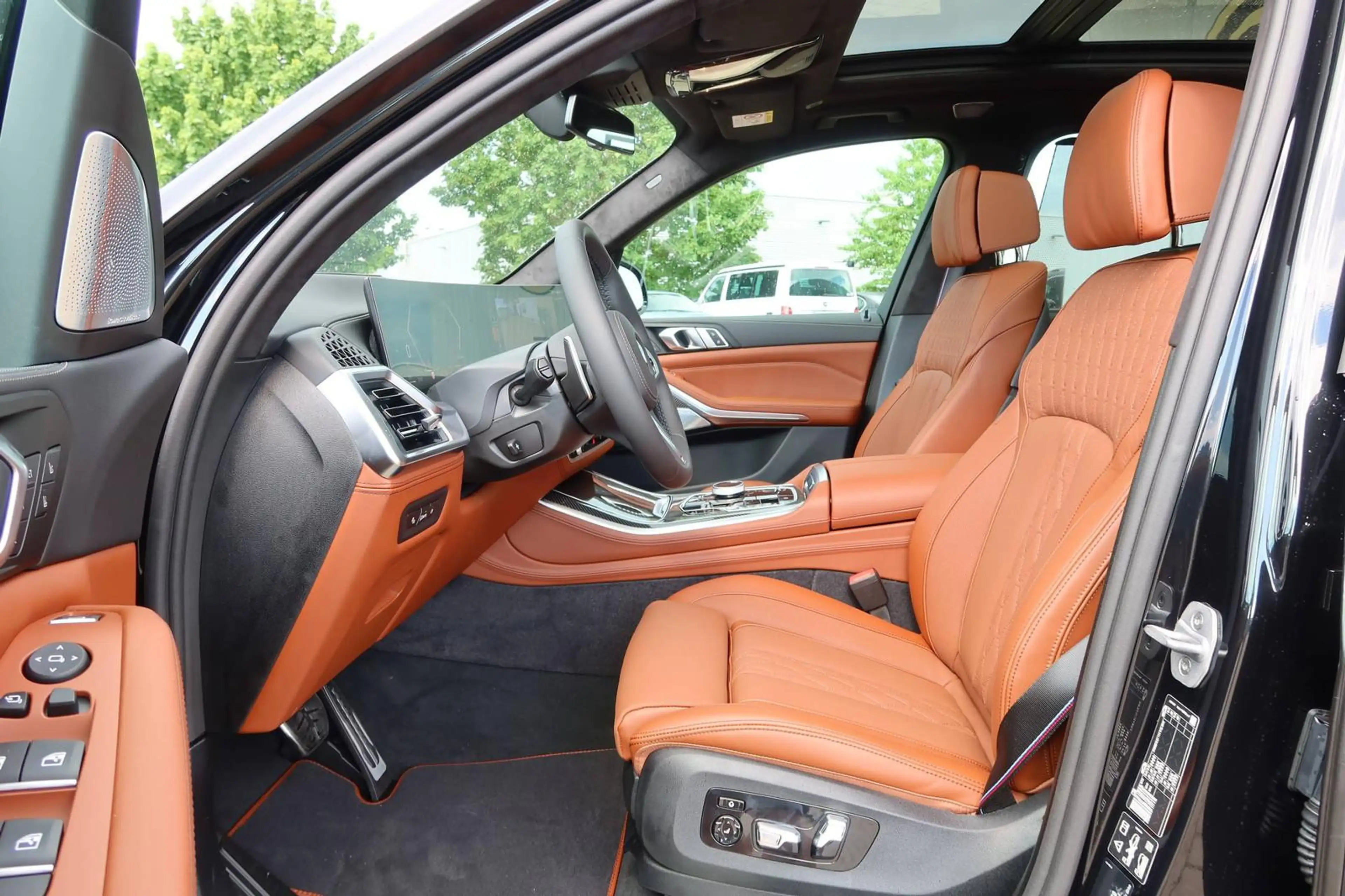 BMW X5 40i xDrive M-Sport #7 SITZE#LUFT#SKY-LOUNGE#B&W# — photo 10