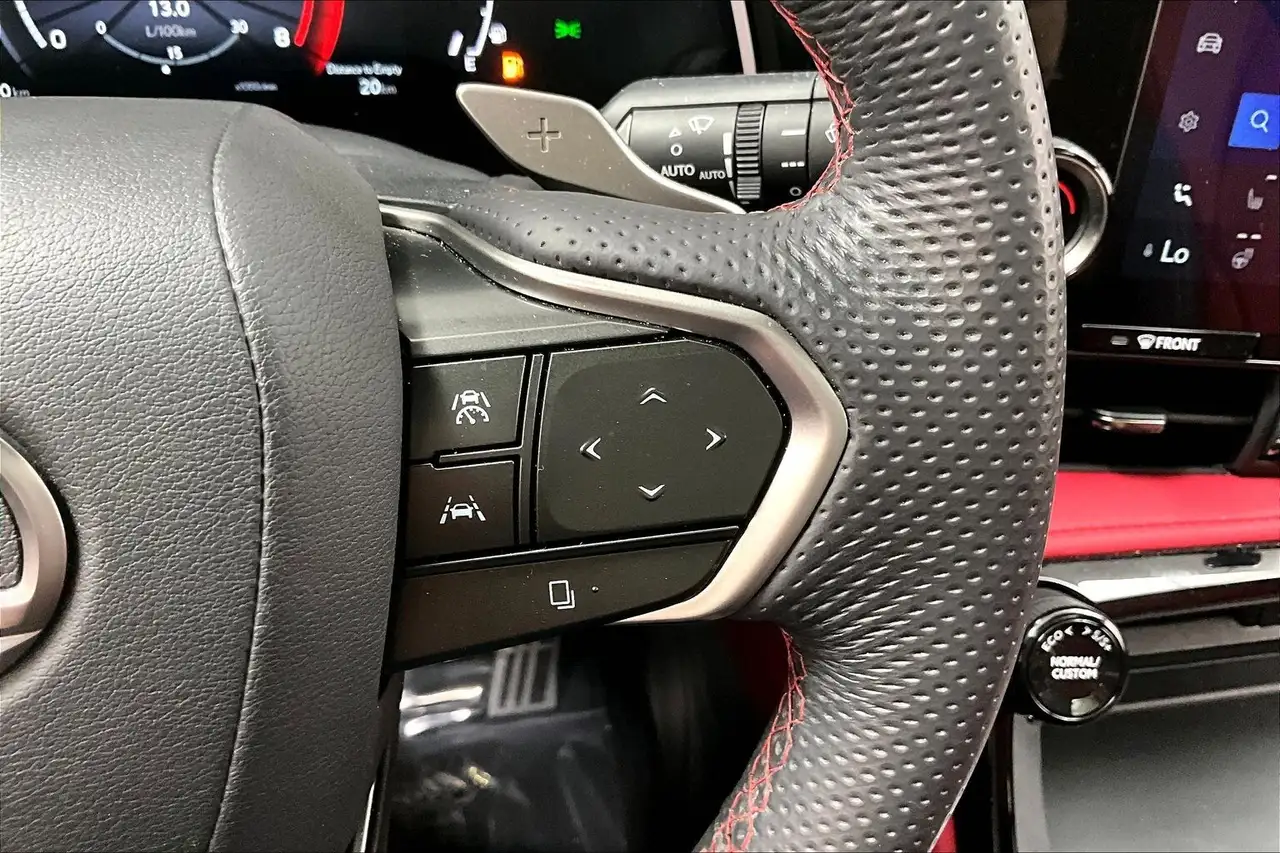 Lexus NX fotografie Lexus NX