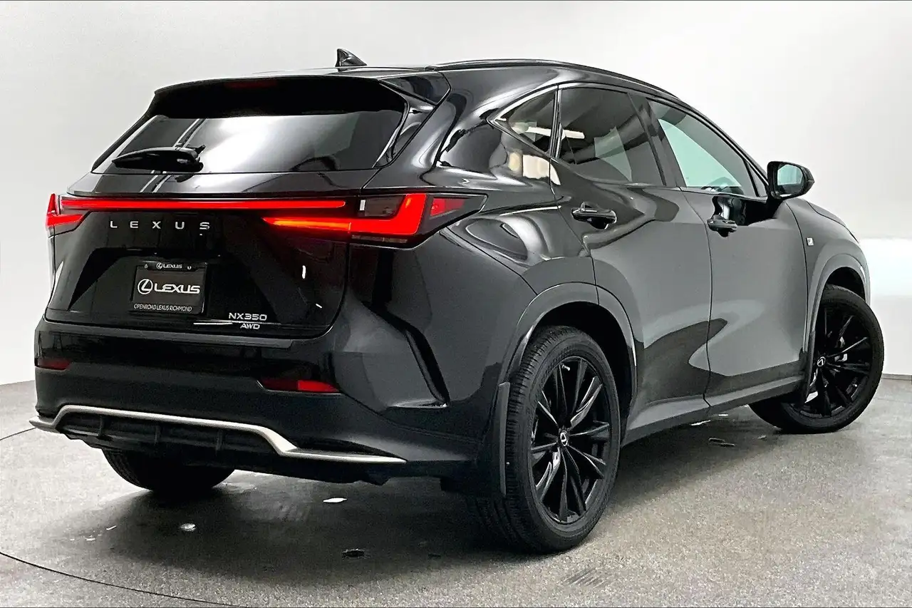 Lexus NX fotografie Lexus NX