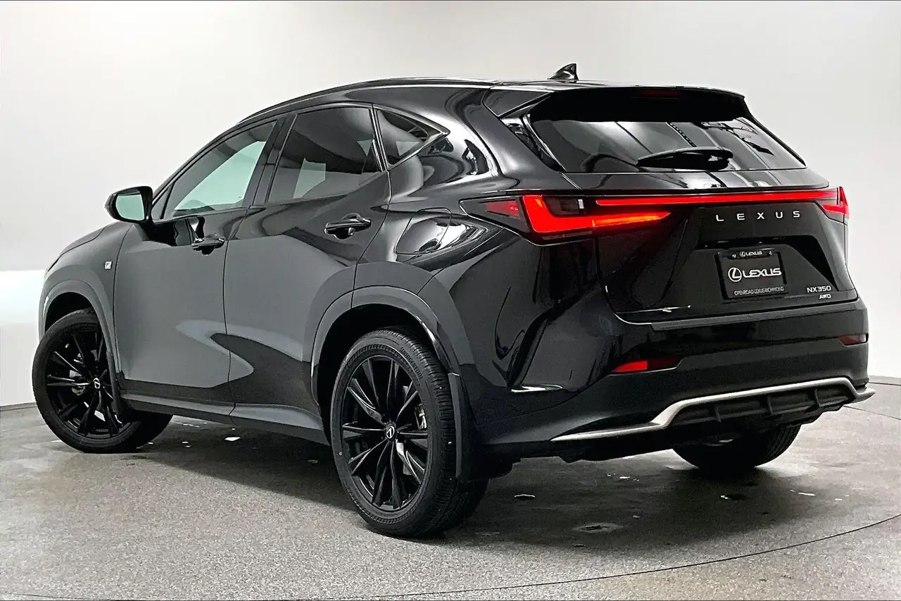 Lexus NX fotografie Lexus NX