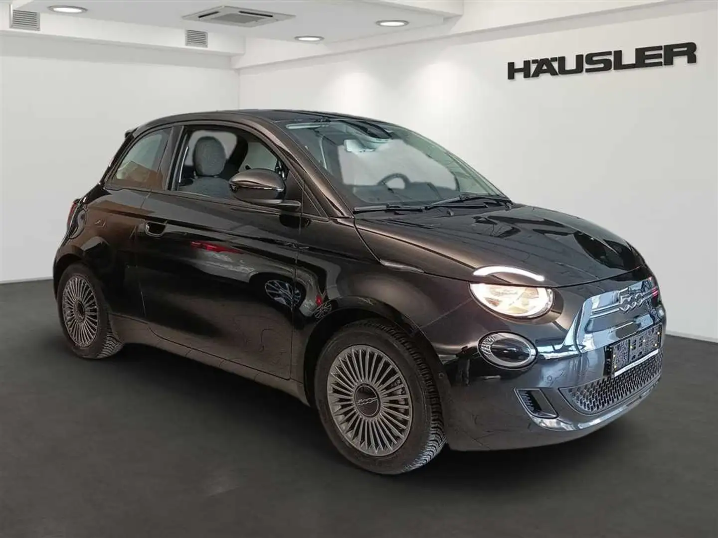 Fiat 500e Icon CarPlay Navi Rückfahrkamera LED Sitzheizung Schwarz - 2
